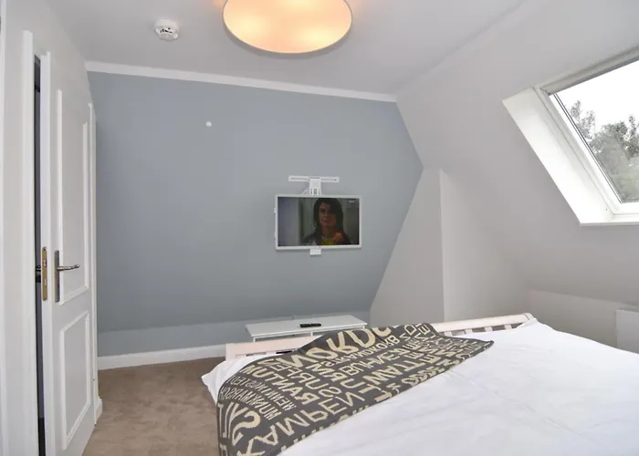 Luv &amp Lee, Whg 10 公寓