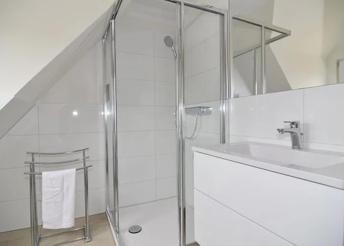 Luv &amp Lee, Whg 10 公寓