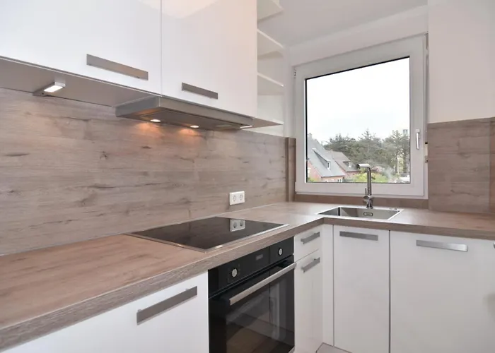 Luv &amp Lee, Whg 10